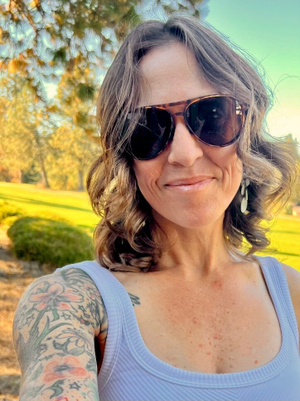 Beth Stone's Bold New Look: OnlyFans Profile Updated