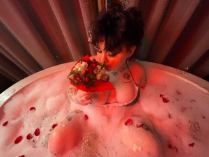 Roman Hawke Shines with Exciting OnlyFans Profile Update!