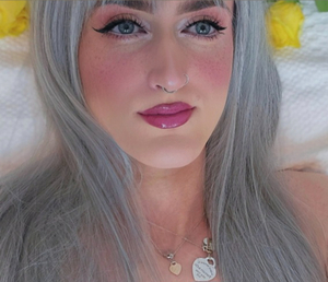 OnlyFans Update: <strong>𝓟𝓻𝓲𝓷𝓬𝓮𝓼𝓼 𝓙𝓸𝓭𝓲𝓮 TOP 2%</strong> Flaunts a Fresh Look!