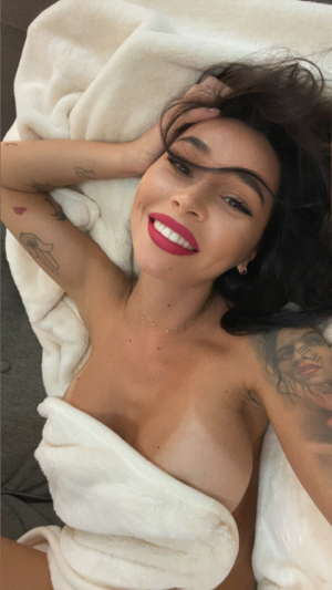 Beatrice Hekate Spices Up Her OnlyFans Profile with Fresh Updates!