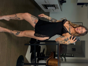 OnlyFans Sensation <strong>TS ANGEL ✨ LETS SEXT! ✨</strong> Unveils Stunning New Profile Look