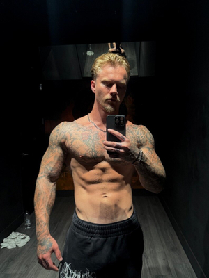 Troytempts Unveils Dazzling New Look on OnlyFans