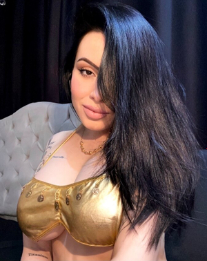 QUEEN RAINHA Shakes Up Her OnlyFans Profile with a Fresh Bio Update