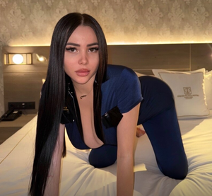 EstelaDior Unveils Exciting Profile Update on OnlyFans