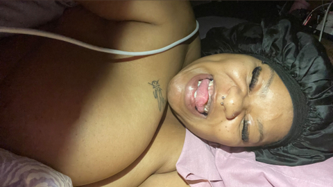 morithegushybbw nude