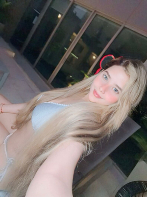 Sizzling New Look for <strong>Candy Candy</strong> on OnlyFans!