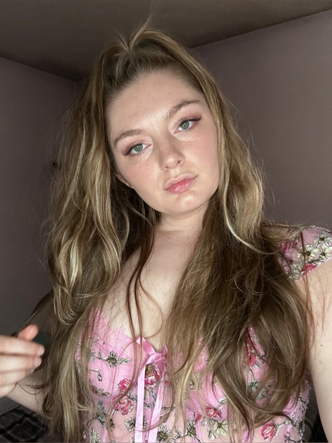 curves4daze - curves4daze OnlyFans