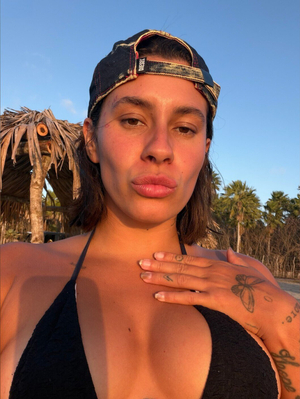 Fernanda Mota Farhat's New Look: A Fresh Update on OnlyFans!