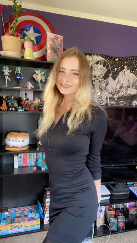 abovestupid - abovestupid OnlyFans