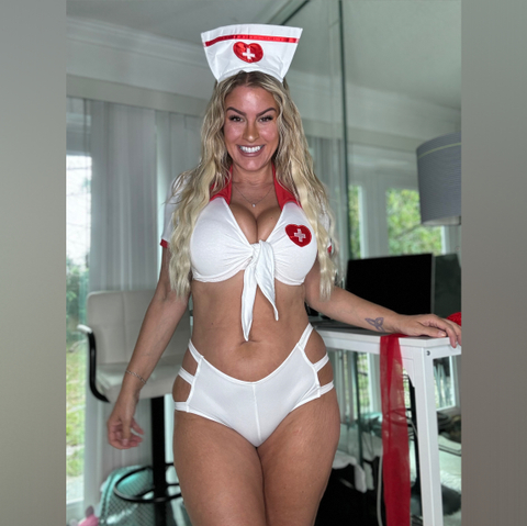 Millionaire Moms Society OnlyFans Account - millionairemomssociety