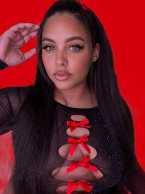 Spooky New Look: <strong>Zelori 🕷️🎃</strong> Updates OnlyFans Profile