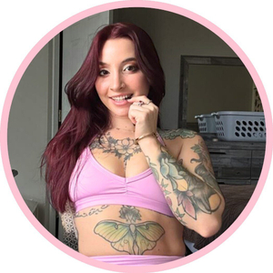 OnlyFans Star <strong>🖤Apex🖤</strong> Unveils Edgy New Look