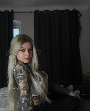 🔥 Exciting Changes on <strong>Rira 🖤</strong>'s OnlyFans Profile!