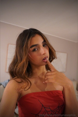 🌟 Exciting New Look for <strong>🟢 18y/o Luna Sophia 😇</strong> on OnlyFans!