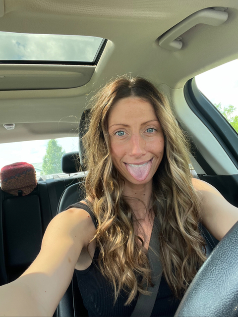 Skye_hotwife OnlyFans Account - skye_hotwife