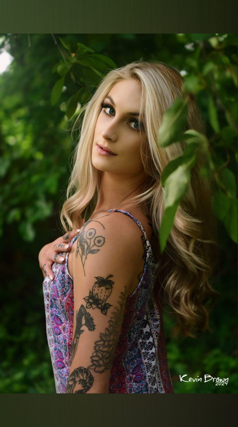 MaryJane Rosebud OnlyFans Account - itsmemaryjane