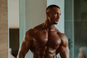 OnlyFans Sensation <strong>Charlie London</strong> Unveils Fresh Profile Update!