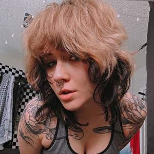 OnlyFans Star <strong>Adalind Gray</strong> Refreshes Profile with New Look!