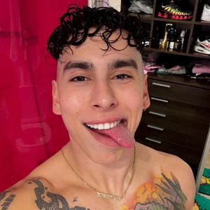 OnlyFans Star <strong>Emi Vela 👅</strong> Unveils Bold New Profile Updates