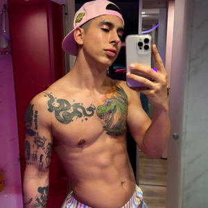 Emi Vela's Electrifying Bio Update on OnlyFans