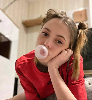 Katya Sun 💋 Unveils a Fresh Look on OnlyFans