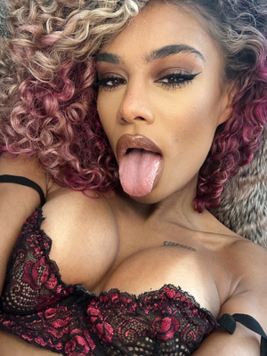 Vegas's Favorite Scandal <strong>scarlitscandal</strong> Updates Her OnlyFans Profile