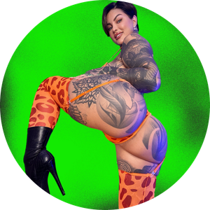 New Look Alert: <strong>Mrs ❤️</strong> Refreshes Her OnlyFans Profile