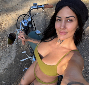 Biker Brat <strong>Paige Parker</strong> Revamps Her Look on OnlyFans!