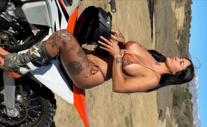 Biker Brat <strong>Paige Parker</strong> Revamps Her Look on OnlyFans!