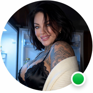 OnlyFans Star <strong>NO PPV AT ALL 🍯</strong> Revamps Profile with Fresh Look