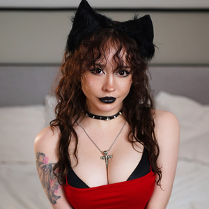 𝘼𝙇𝙄𝘾𝙀 Shines with a Fresh OnlyFans Profile Makeover