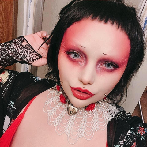 Porcelain Pixie - pixie_please OnlyFans