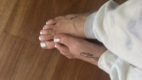 sxytchrfeet nude