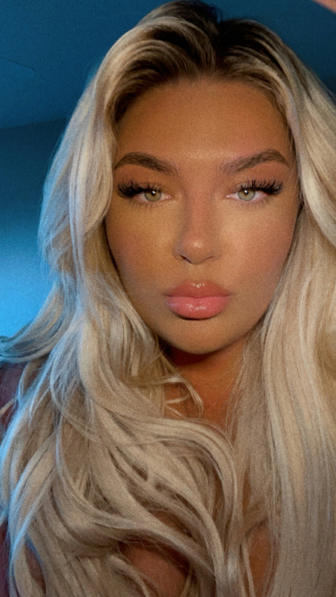 Kayla OnlyFans Account - kaylanegs