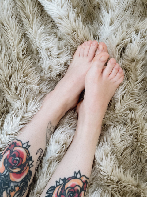 letalexfeetyou nude