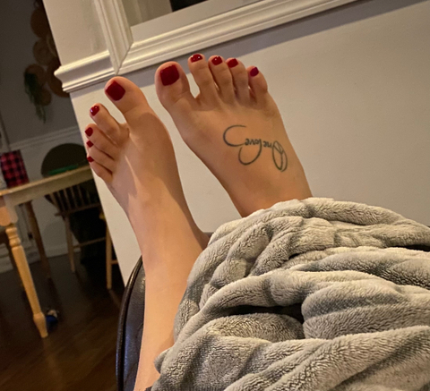 tootsierollz22 nude