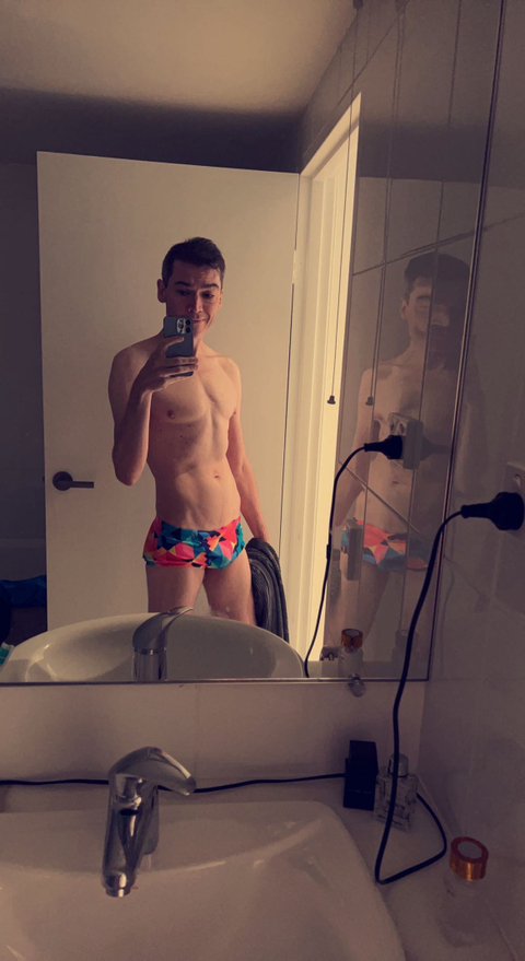 slimswimdaddy nude