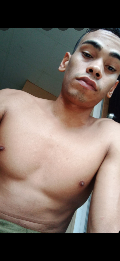 edwin_2723 nude