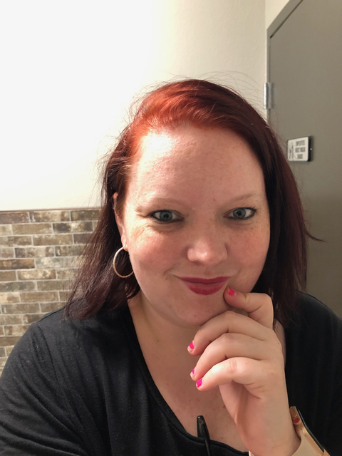 lilred - curvygirl243 OnlyFans