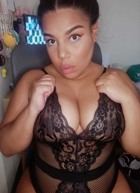 callmemamita nude