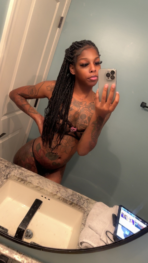 @tattedbrownsuga