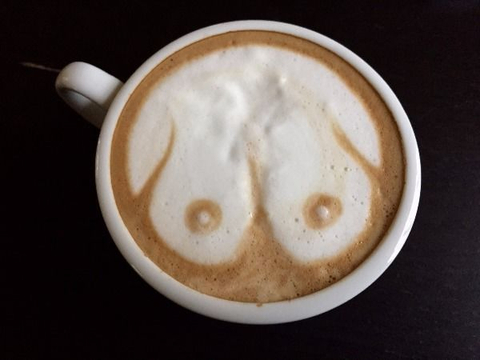 lea_and_her_coffee nude
