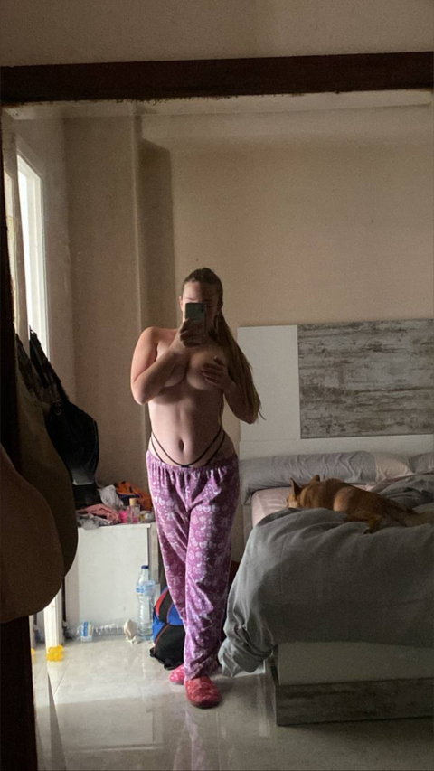 blondefxckxd nude