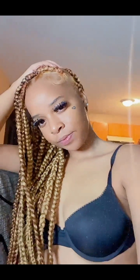 prettypie20 nude