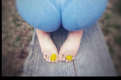 @tiny_nudesfeet