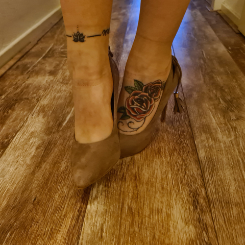 @lovetattoodfeet