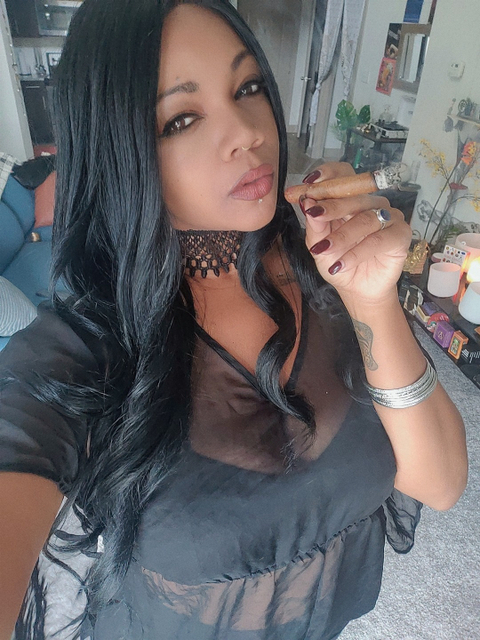 @cigar.vixen