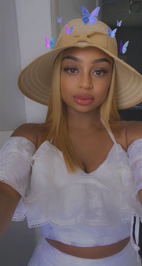 Marie OnlyFans Account - marie_masterpiece