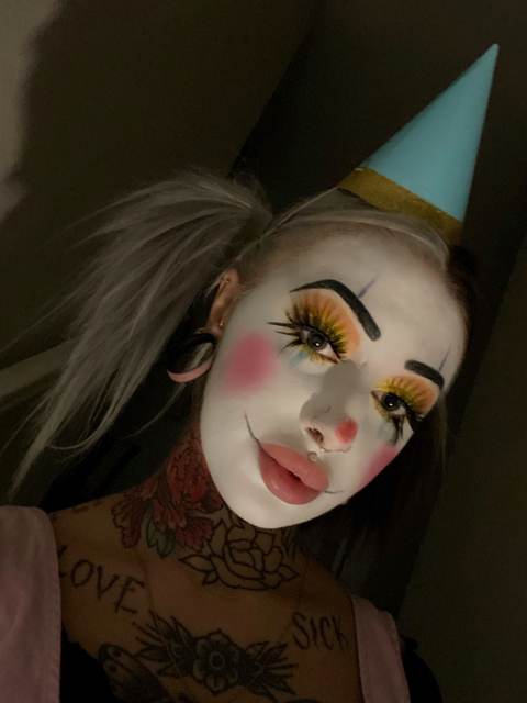 @xxclownfacexx