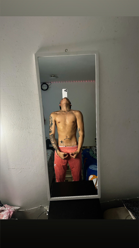 josiflores5_twink nude